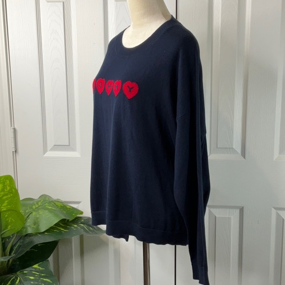 Tommy Hilfiger
Women's Logo Heart Crewneck Sweater Size XL - Picture 7 of 10